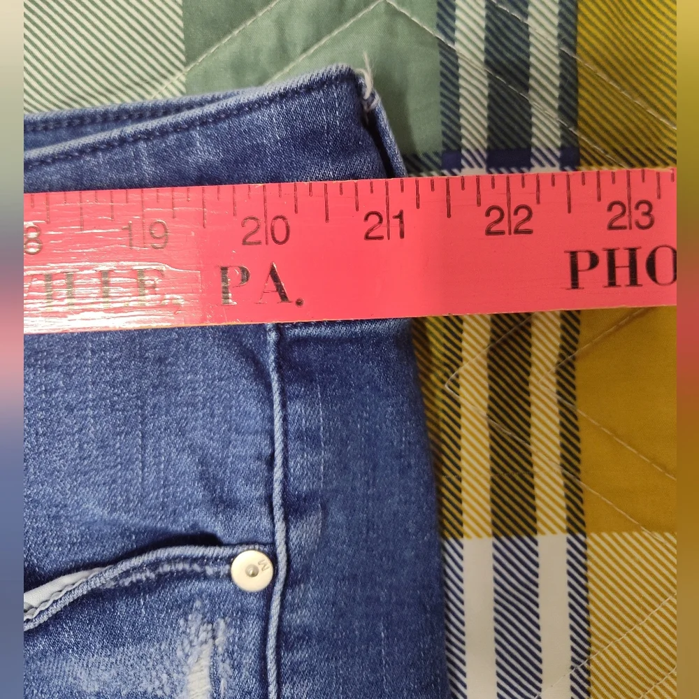 ๐ Mossimo Denim Shorts Bundle - Picture 5 of 13